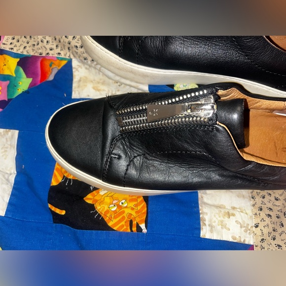 Frye Lena Low Zip Sneakers - Picture 4 of 15
